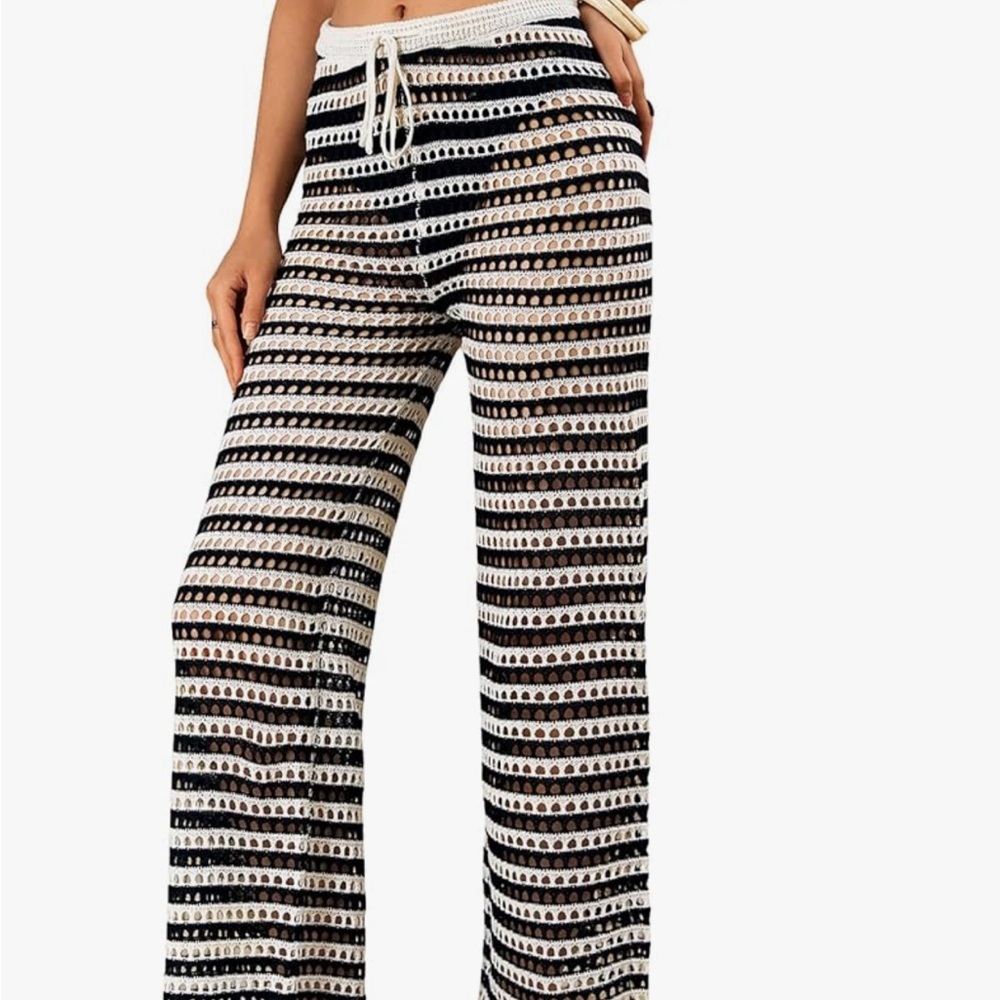Wide-Leg Crochet Knit Pants in Black & Cream